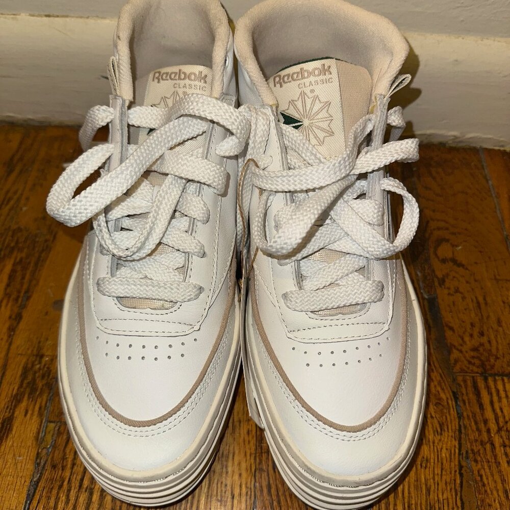 Reebok Women's Club C Geo Mid White Dark Green - Size 7 (Never worn w/ tags!)